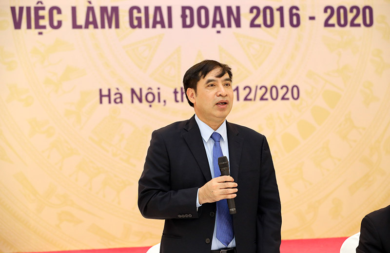 vu-binh.jpg